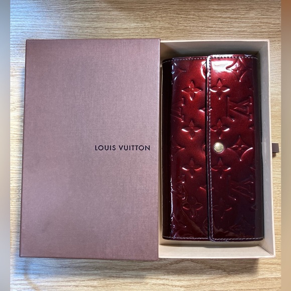 Louis Vuitton Vernis Sarah Wallet (TH3067) - Picture 16 of 17